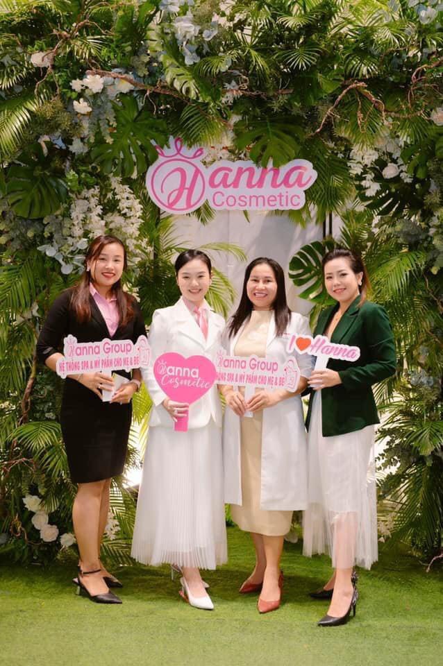 LỄ RA MẮT HANNA COSMETIC VÀ KỶ NIỆM 2 THÀNH LẬP HANNA GROUP